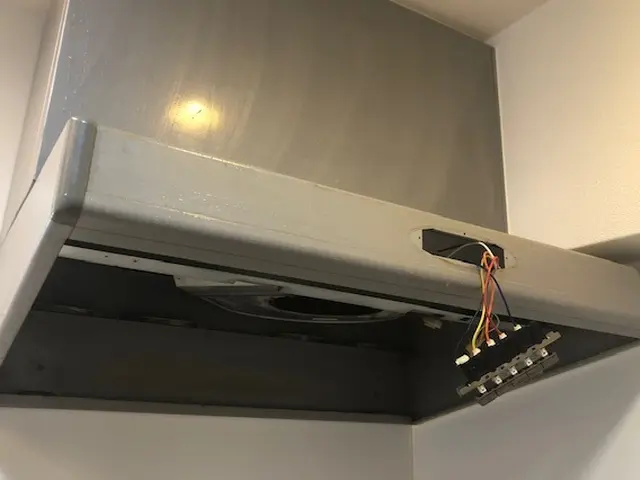 ☆油、埃の汚れを完全分解で取り除きませんか！10000円税込・プロペラタイプですサービスの画像