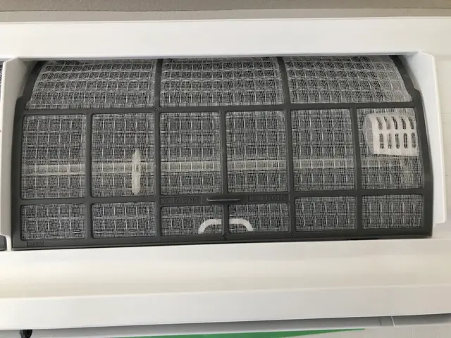 【沖縄・複数台割引実施中】大好評につきヒノキの香り抗菌コート無料サービス！サービスの画像