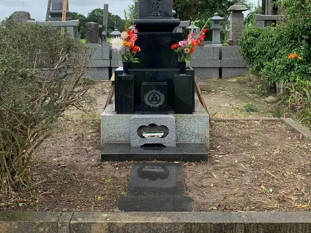 女性スタッフ同行可◎お墓参り代行、心を込めて対応致します。サービスの画像