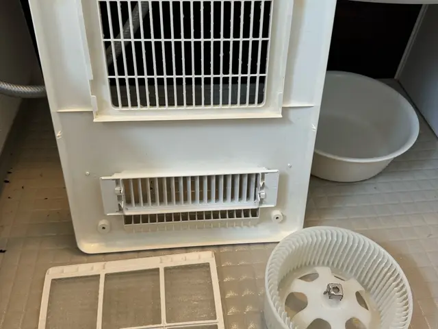 石鹸カス、水垢、カビ汚れプロの技でキレイにしますサービスの画像