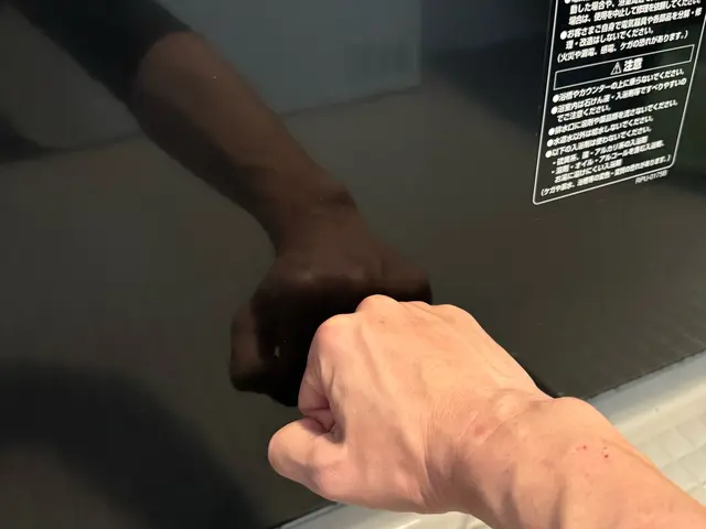 石鹸カス、水垢、カビ汚れプロの技でキレイにしますサービスの画像