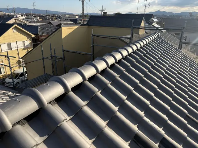 時間外・地域外相談OK！雨漏り、屋根の破損等何でもご相談下さい！サービスの画像