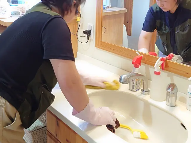 業界歴30年の店長が、ご夫婦で行う水回りクリーニングサービスの画像