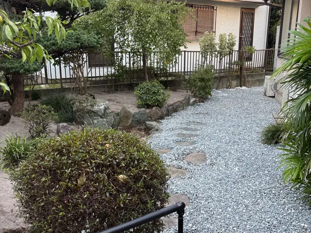 3日で生まれ変わる砂利施工！お庭をオーダーメイドでデザイン致しますサービスの画像