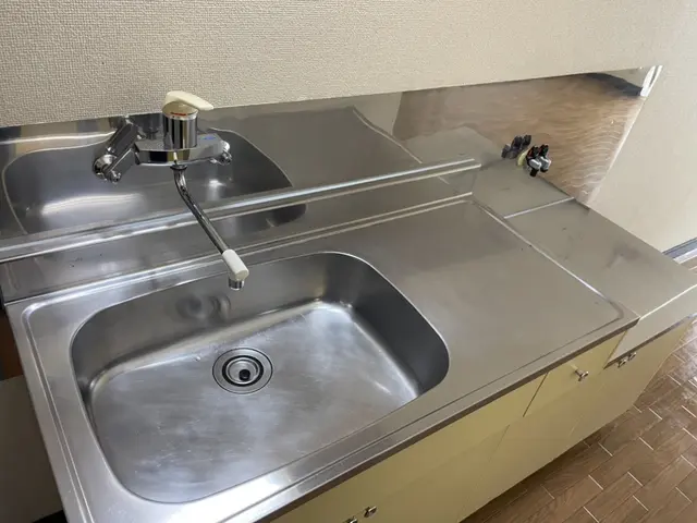 女性スタッフ活躍中★作業外注なし！訪問時の駐車場代は当店が負担しますサービスの画像