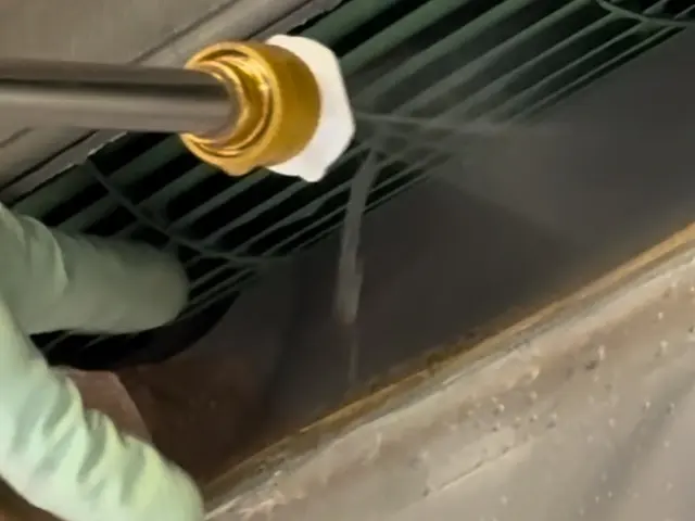 50件以上の実績★丁寧な養生と親切な対応で安心の技術提供！複数台割引き有りサービスの画像