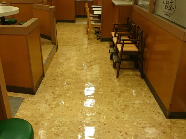 【大型店舗での実績多数】《24時間対応！損害保険加入》店舗専用コーティング剤使用サービスの画像