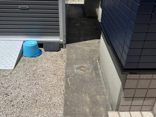 駐車場等の土間高圧洗浄。サービスの画像