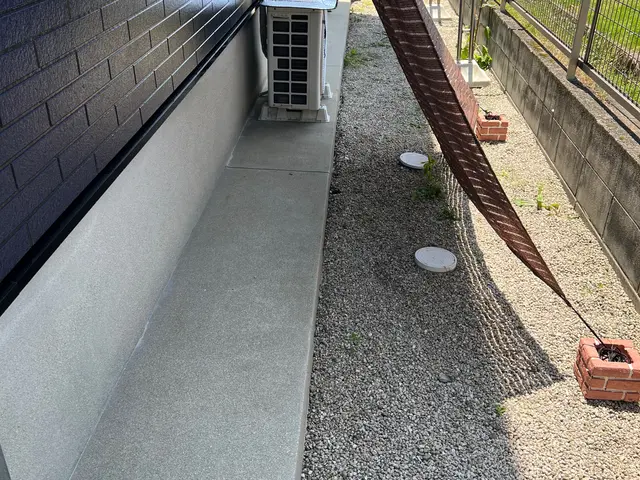 駐車場等の土間高圧洗浄。サービスの画像