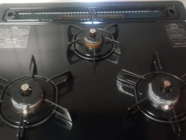 【コスパ抜群！】4箇所まるごと施工（前回のプロによる清掃から３年の汚れ限定）サービスの画像