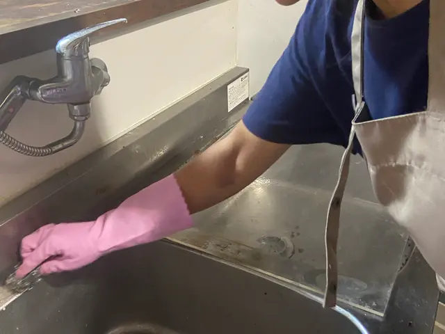 女性＆中国語対応可◎の丁寧な水回り5点クリーニングサービスの画像