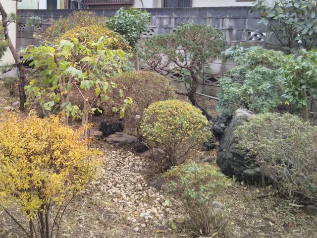 仮予約の前にお写真、寸法、詳細などお問い合わせからご連絡、概算ご提案となりますサービスの画像