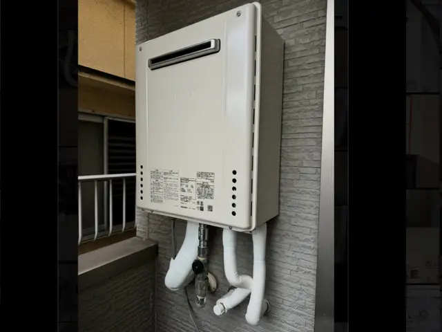 床暖房給湯器も対応可能です。給湯器専門でやっています！お困りごとは相談ください！サービスの画像