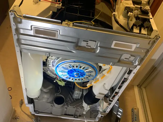 ◎即日対応◎つまり清掃◎歯ブラシなど取ります◎エラー修理◎電気工事士サービスの画像