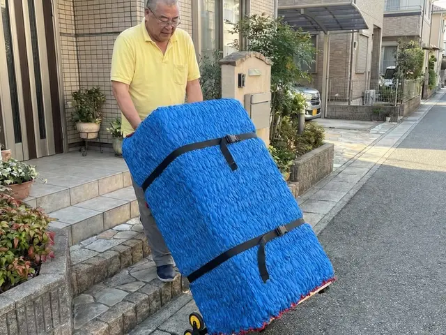 繁忙期も値上げなし｜養生対応で丁寧な家具輸送サービスの画像