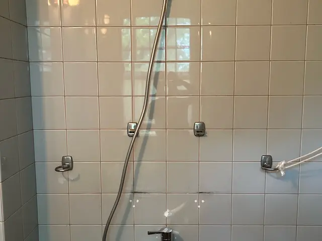 ◎予約から施工まで100%自社対応◎営業時間外も対応可◎損害保険加入店サービスの画像