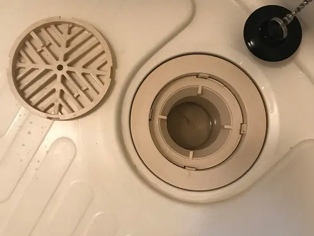 長年たまった頑固な汚れをスッキリ洗浄します。サービスの画像