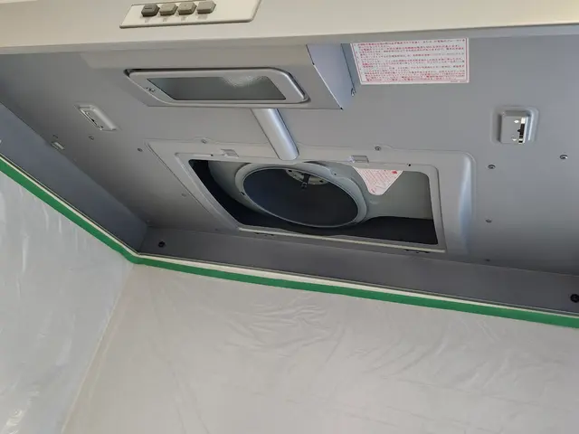 こだわりの薬剤、道具で徹底清掃◎徹底養生◎床に直接物を置きません◎保険加入◎サービスの画像