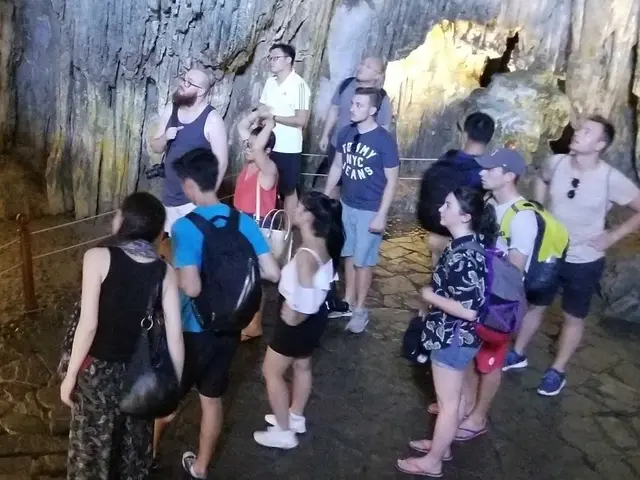 元外資系CA、外資系企業10年、営業日以外でもお気軽にご相談下さいサービスの画像