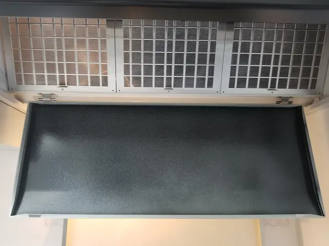 換気扇のベトベトもツルツルに♪◎作業完了後キャッシュレス決済可！新座市発サービスの画像