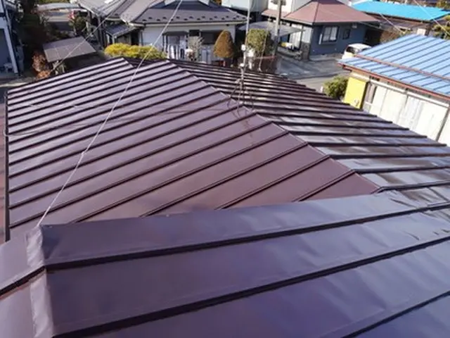トタンの屋根塗装はお任せください！サービスの画像
