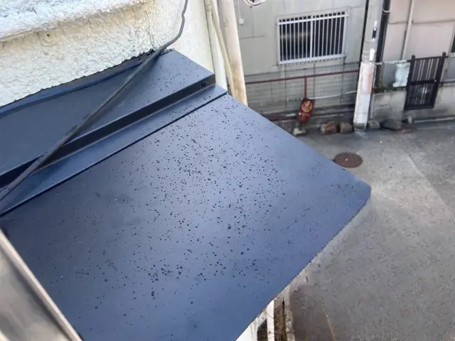 庇（ひさし）新設工事 － 雨よけ・日差し対策に！(現地調査必須、見積もり無料)サービスの画像