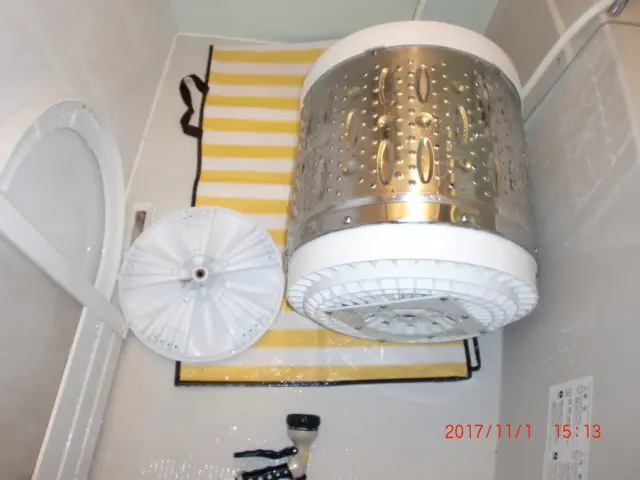 洗濯機クリーニング＊　ドラム式不可、日立製は不可、洗濯容量5㎏迄乾燥機能なしの物サービスの画像