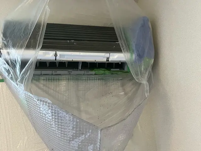 消臭抗菌コート無料　自社作業　保険完備　  複数代割引サービスサービスの画像