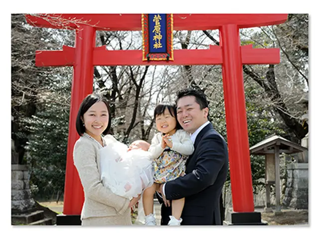 【ご両親へのプレゼントに！】お孫さんの笑顔は、ボリューム感満載のフォトアルバムで