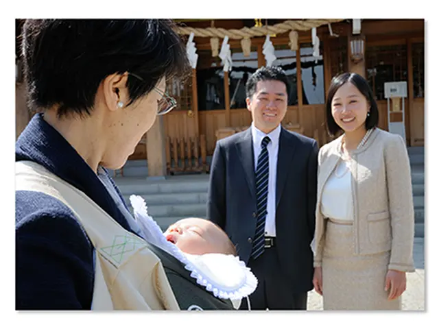 【ご両親へのプレゼントに！】お孫さんの笑顔は、ボリューム感満載のフォトアルバムで