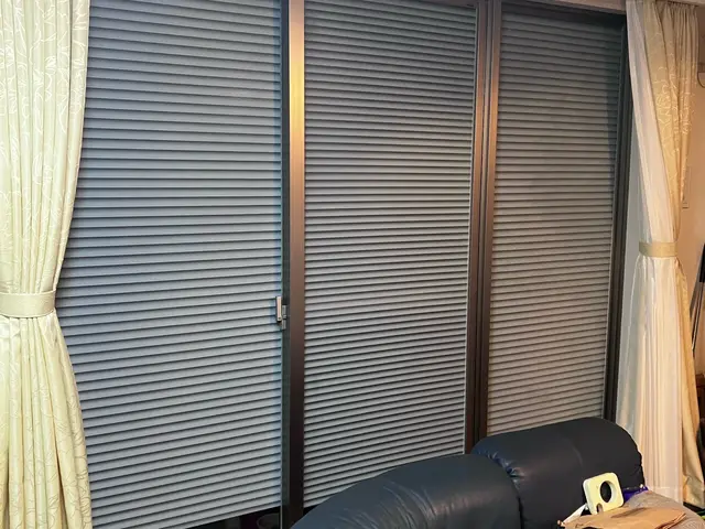 窓のフィルム貼りサービスの画像