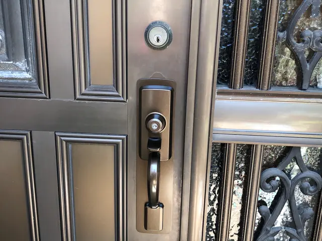 親切丁寧な対応！鍵交換作業だけでなくメンテナンスサービス付！鍵がスムーズに回る！サービスの画像