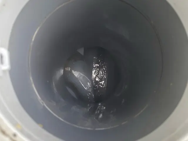 R7.4月出店）排水管詰まり、洗浄はエンジン式の高圧洗浄機で問題解決！サービスの画像