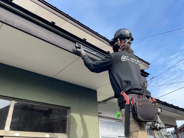 雨樋清掃・修理・交換はドローンホームサービス！サービスの画像