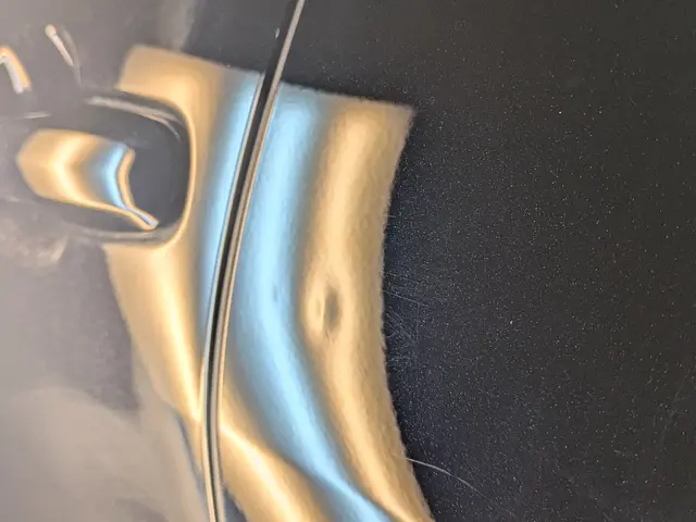 板金塗装せず、愛車のヘコミを早く、安く、オリジナル塗装を活かしたまま修復！サービスの画像