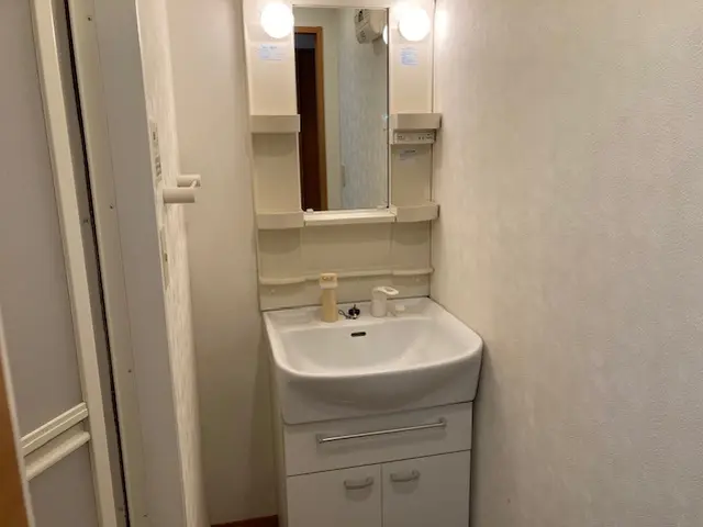 空室クリーニング◇原状回復１００以上の実績◇損害保険加入◇アフターフォロー無料サービスの画像