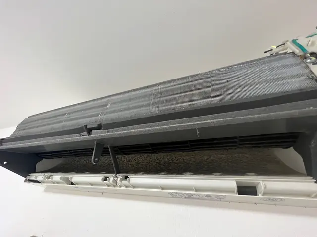 ◆壁掛け完全分解対応店◎エコ洗剤使用◆安心の電気工事士資格者！サービスの画像