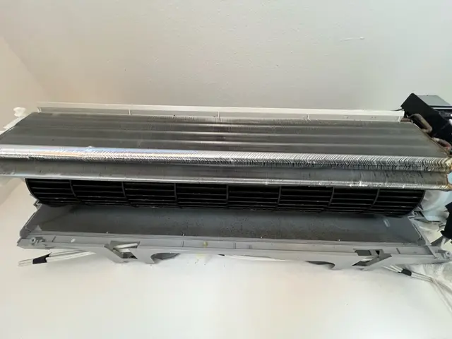 ◆壁掛け完全分解対応店◎エコ洗剤使用◆安心の電気工事士資格者！サービスの画像