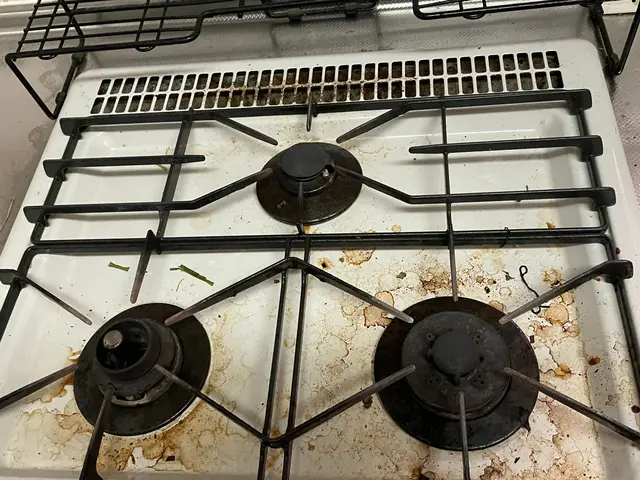 【女性も安心！多くのお客様に支えて頂き20年】清潔キッチンでお料理もおいしく☆サービスの画像