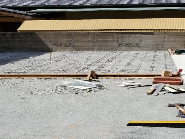 砂利敷均し・真砂土敷均し・駐車場等のコンクリート打設サービスの画像