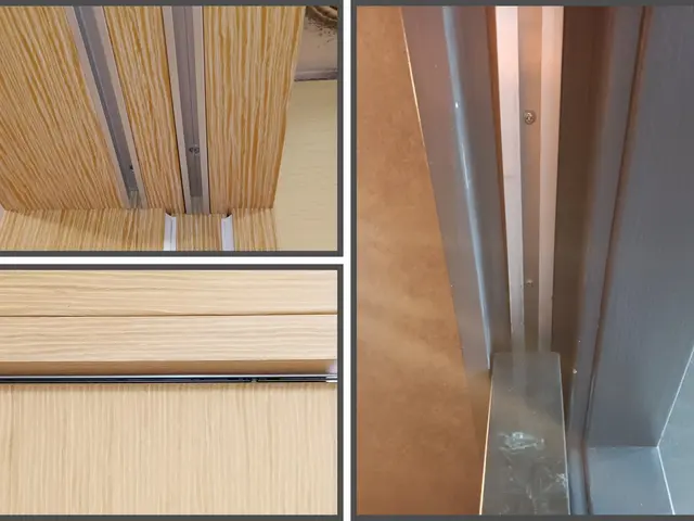 玄関・建具戸車交換　レール交換　戸車・レール用意します　土日祝も対応可能ですサービスの画像