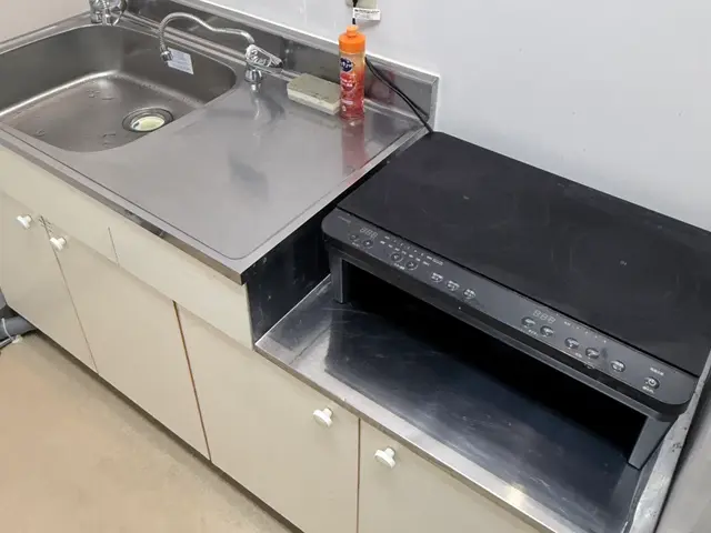 経験豊富な9名体制！急な依頼・複数拠点にも柔軟対応できる清掃チームサービスの画像