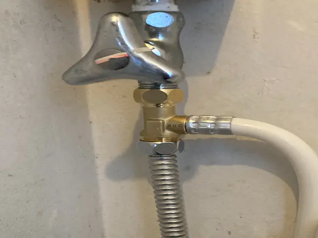 福岡市【ウォシュレット・温水便座の取外し】既設便座もどし込み！給水装置主任技術者サービスの画像