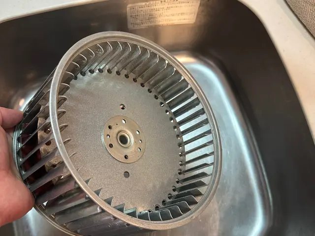 ギトギト油もスッキリきれい☆換気効率UP！☆除菌＆防汚コーティング付き☆☆サービスの画像