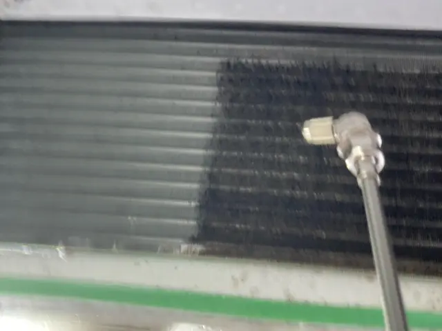 損害保険加入済で安心♪作業外注なし◎すべて当店で責任持って対応します！！サービスの画像