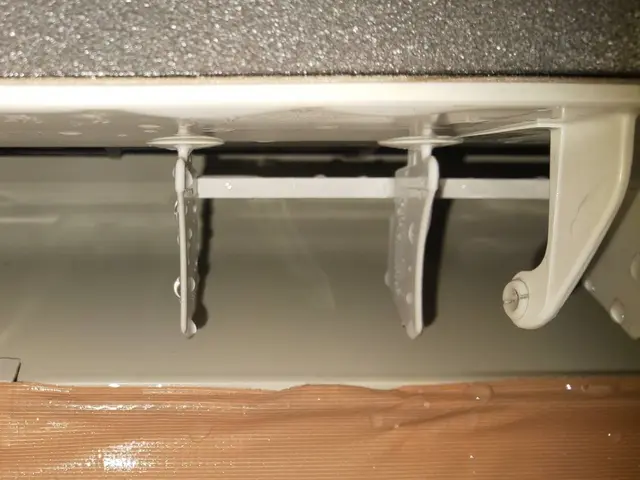 【テレビCMでお馴染み】創業18年 エアコンクリ〜ニングはアイコ〜ポレ〜ション〜サービスの画像