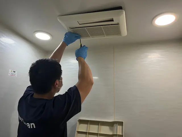 ★10月限定キャンペーン★業界最長！一週間の施工保証付１２,１００円！サービスの画像