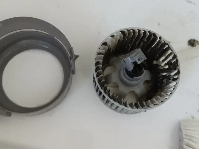 プロの技術でご満足いただけるように心を込めて作業いたしますサービスの画像