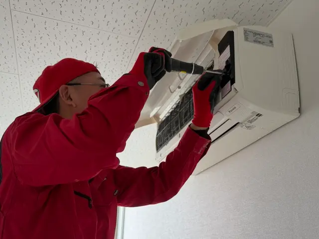 月100台以上対応の実績あり！女性スタッフ同行可能で安心◎サービスの画像