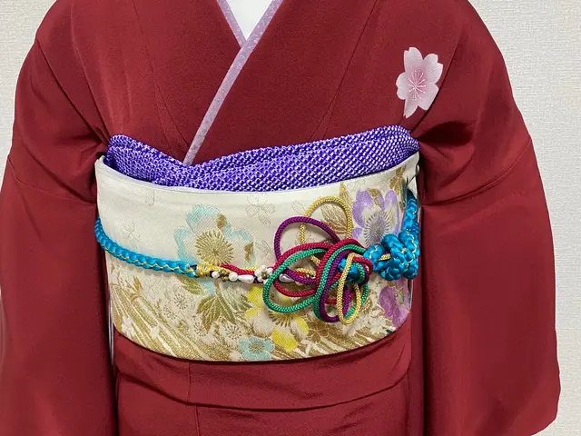 大切な特別な一日「楽に　品よく綺麗に　凛とした着姿」を楽しんで頂きます！